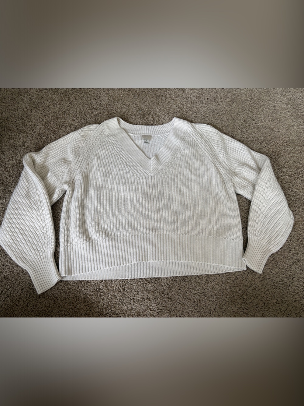 a new day Cream V-Neck Ribbed Knit Women's Sweater